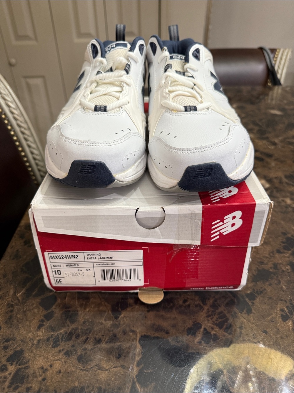 Mens New Balance MX624WN2 Size 10 6E New in Box